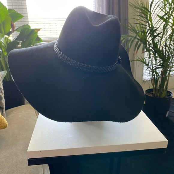 Wool / felt hat - Picture 3 of 4